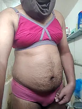 Snapshot of Brown69_guy chatting on 02/02/26, 06:23 Brown69 guy online show from 02/02/26, 06:23