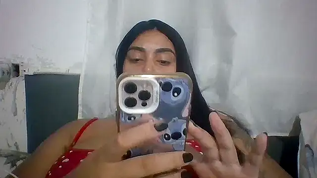 Snapshot of querida777 chatting on 09/21/25, 11:43 querida777 online show from 09/21/25, 11:43