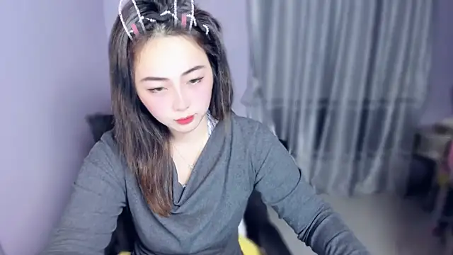 yuki3366 online show from 11/17/25, 01:26