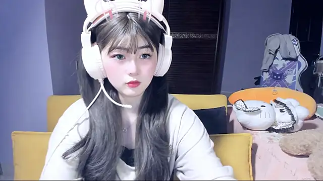 yuki3366 online show from 02/12/26, 07:41