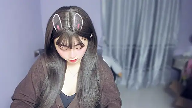 yuki3366 online show from 11/12/25, 02:21