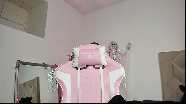 Paprika  online show from 11/01/25, 06:24