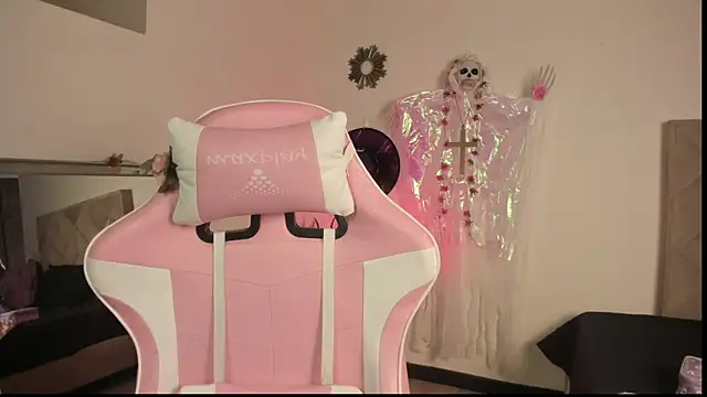 Paprika  online show from 10/28/25, 06:18