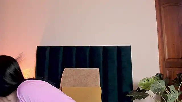 AbbieJoness  online show from 11/18/25, 11:35