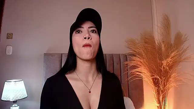 AbbieJoness  online show from 11/06/25, 11:47