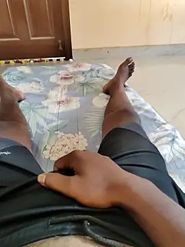 CAtoppersexa online show from 12/04/25, 06:34