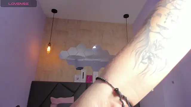 valentina-diiaz online show from 05/31/26, 12:33