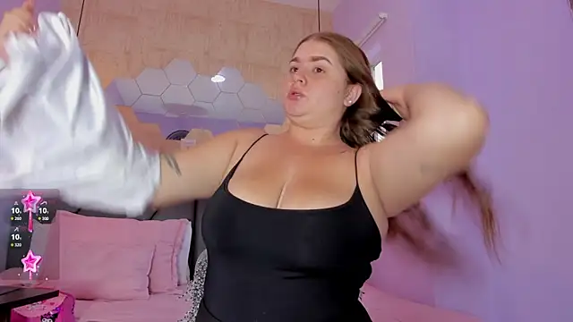 valentina-diiaz online show from 04/12/26, 12:52