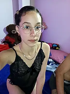 JennMuriel  online show from 10/28/25, 03:40