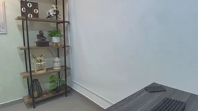  Victoria Collins online show from 05/09/26, 11:13