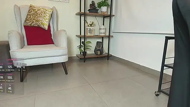  Victoria Collins online show from 05/30/26, 11:05