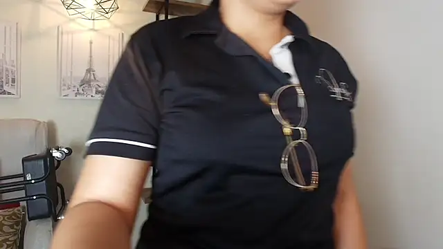 Victoria Collins online show from 05/14/26, 01:08