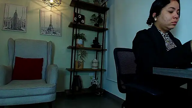  Victoria Collins online show from 02/21/26, 10:28