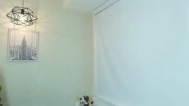 Snapshot of _Victoria_Collins chatting on 09/24/25, 11:06 Victoria Collins online show from 09/24/25, 11:06
