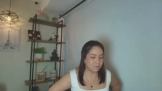  Victoria Collins online show from 04/10/26, 12:01