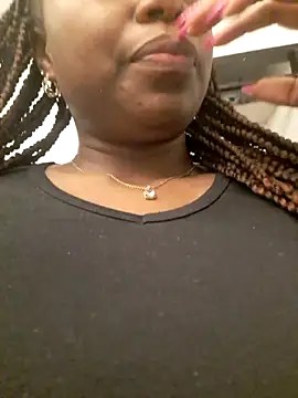 Shanyqueen online show from 11/26/25, 02:44