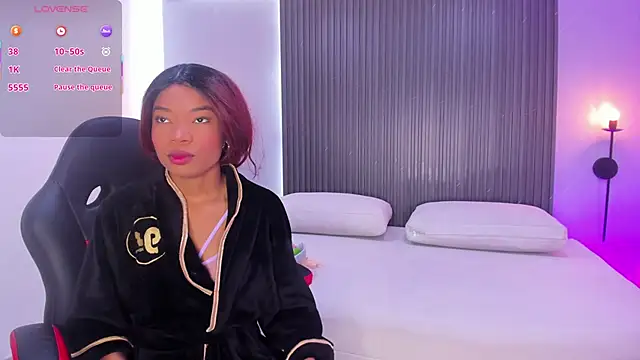 ciara blake online show from 10/09/25, 07:36