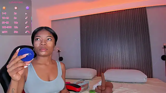 ciara blake online show from 10/25/25, 07:36