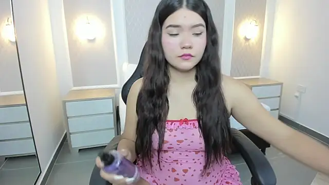 Snapshot of malu_03x chatting on 09/20/25, 03:55 malu 03x online show from 09/20/25, 03:55