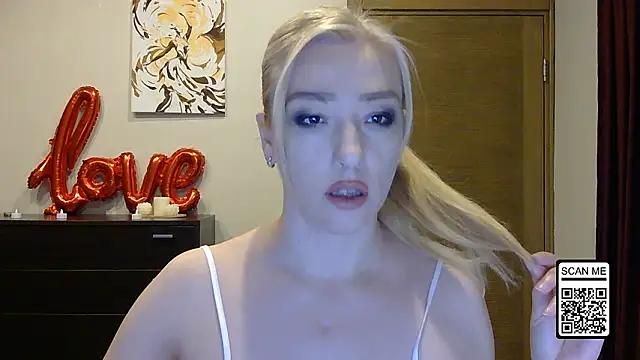 Wild Silk Desire online show from 03/16/26, 04:21