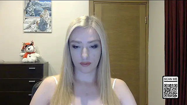 Wild Silk Desire online show from 12/16/25, 02:10