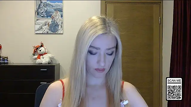 Wild Silk Desire online show from 12/19/25, 04:20