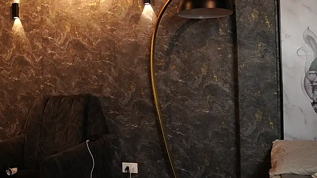 Snapshot of Susan_wall chatting on 02/03/26, 01:05 Susan wall online show from 02/03/26, 01:05