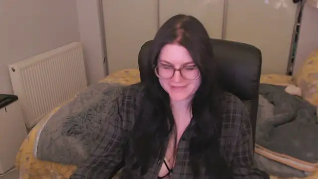 GothSuccubusBabe online show from 04/04/26, 08:48