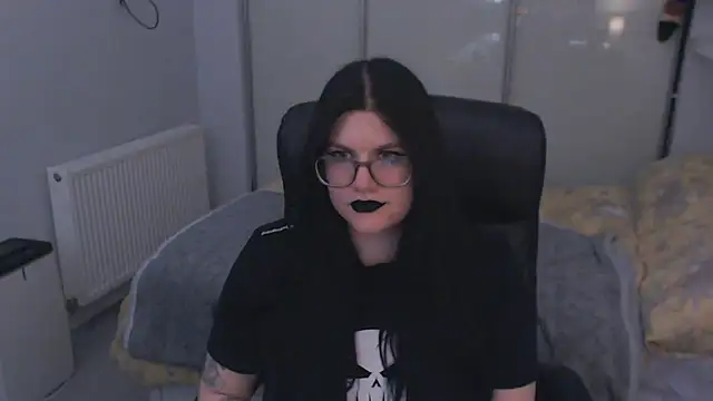 Snapshot of GothSuccubusBabe chatting on 07/12/26, 01:17 GothSuccubusBabe online show from 07/12/26, 01:17