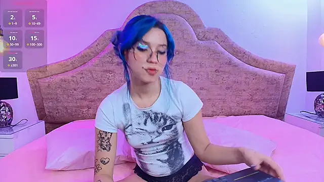 Snapshot of katy_usha chatting on 09/13/25, 04:23 katy usha online show from 09/13/25, 04:23