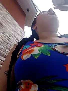 hotCOUPLEPETRA online show from 04/27/26, 05:55