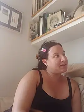 Snapshot of hotCOUPLEPETRA chatting on 06/16/26, 02:39 hotCOUPLEPETRA online show from 06/16/26, 02:39