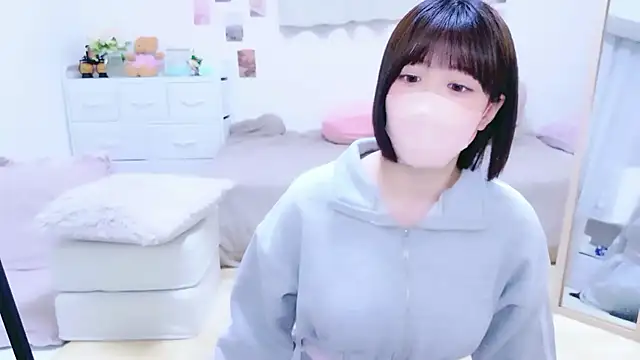  suika  online show from 03/01/26, 12:05