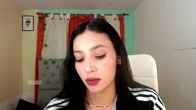 vale miel online show from 12/18/25, 01:55