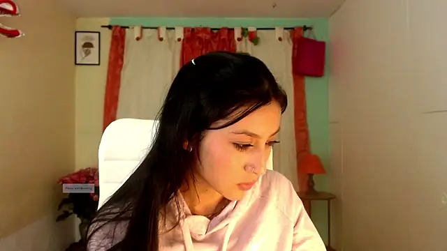 vale miel online show from 10/31/25, 12:51