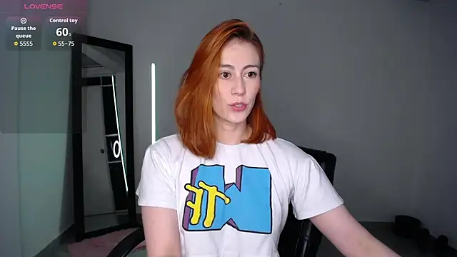 Snapshot of ANASTASIA_DOLL8 chatting on 11/25/25, 12:33 ANASTASIA DOLL8 online show from 11/25/25, 12:33