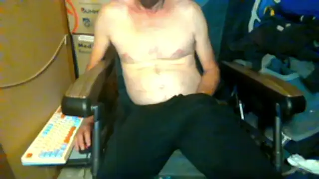 Lovyourpuss online show from 06/14/26, 01:02