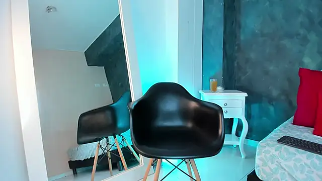 GingerMoon  online show from 04/13/26, 07:07