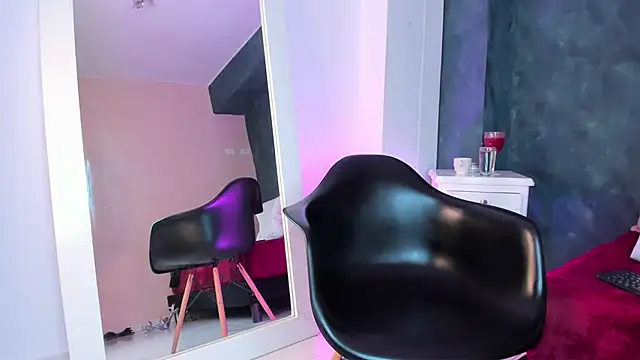 GingerMoon  online show from 04/09/26, 07:20