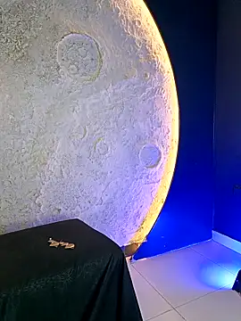 GingerMoon  online show from 04/11/26, 03:49