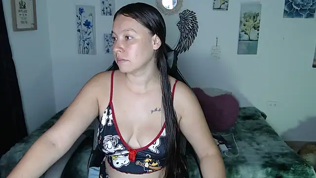 Snapshot of mariaana__222 chatting on 07/02/26, 01:28 mariaana 222 online show from 07/02/26, 01:28