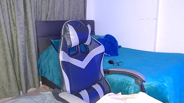 mariaana  222 online show from 03/17/26, 04:26