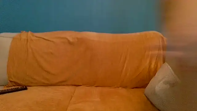 Snapshot of melyssa_luv chatting on 06/30/26, 02:06 melyssa luv online show from 06/30/26, 02:06