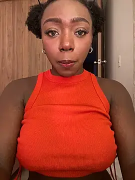 alissradiante1 online show from 10/30/25, 03:49