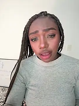 alissradiante1 online show from 02/08/26, 03:04