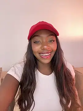 alissradiante1 online show from 11/30/25, 03:51