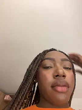 alissradiante1 online show from 03/06/26, 03:23