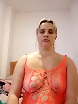 JessicaItalia online show from 11/15/25, 10:08