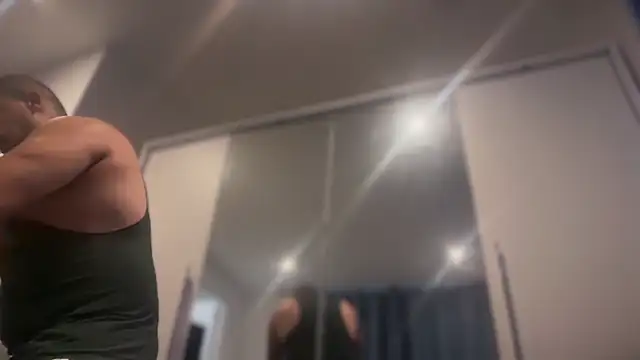 CloudyMuscleBeefy online show from 12/01/25, 02:29