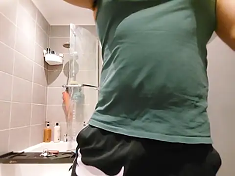 CloudyMuscleBeefy online show from 10/25/25, 12:39